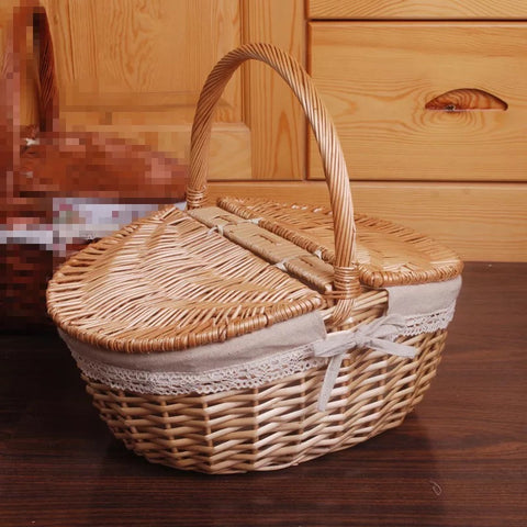 Basket with lid ~ Тагтай cагс