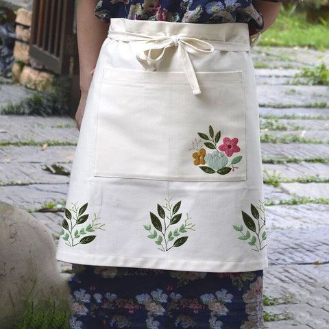 Embroidery apron ~ Хатгамалтай хормогч